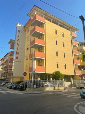 JANINA APARTMENTS, Durrës